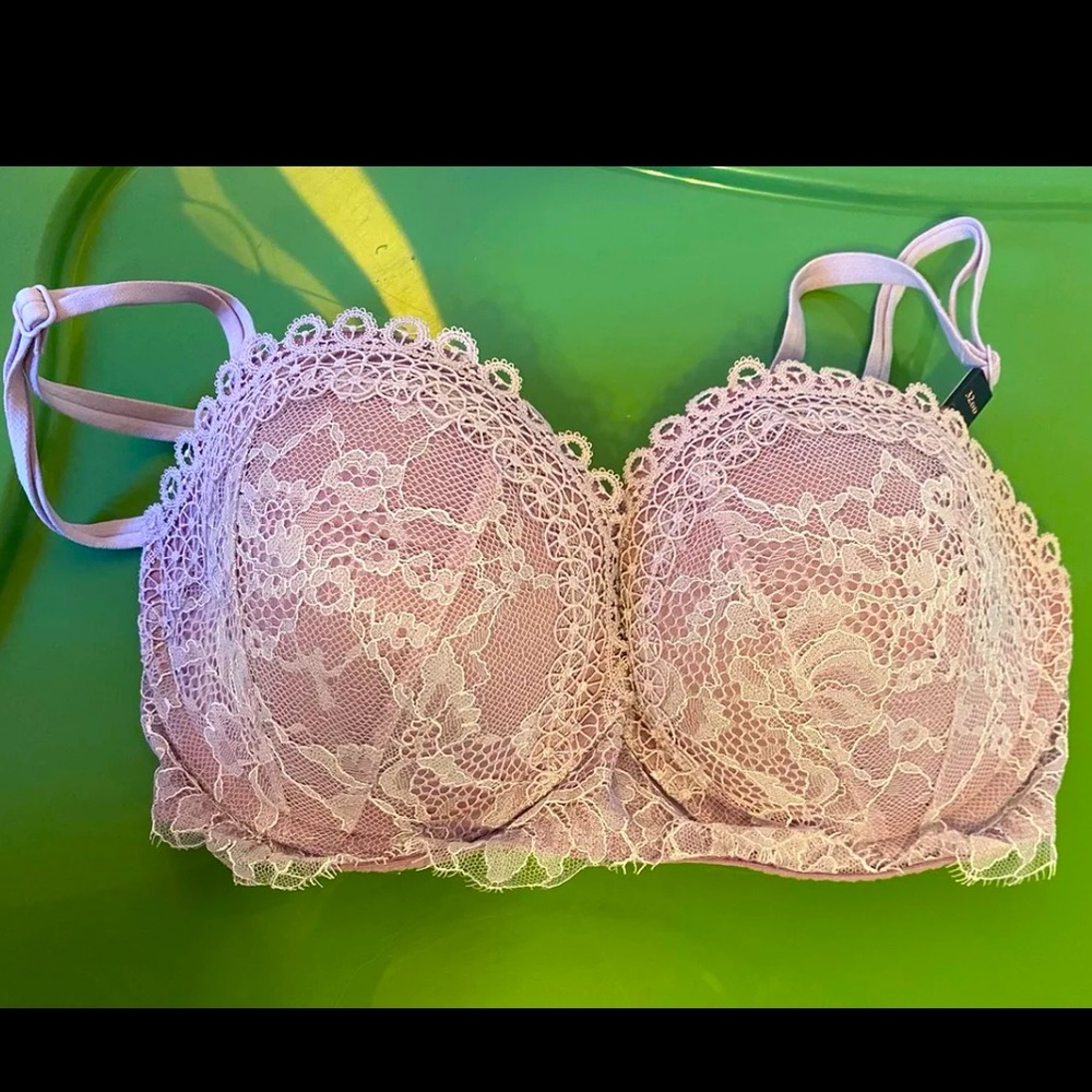 Purple strapped/strapless Victoria’s Secret bra